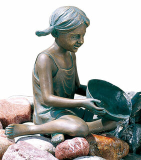 Sculpture de jardin / gargouille "Lisa", bronze